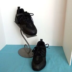 Tutto Nero Skazz Women's  Dance Shoes Size 6